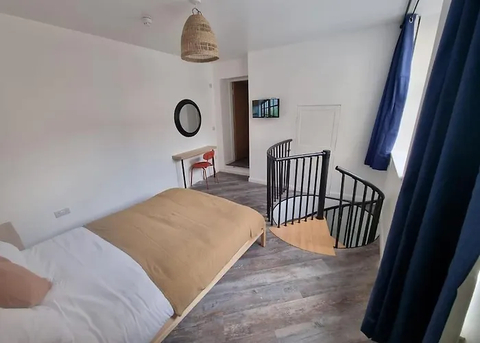Brand New Ground Floor City Centre Apartment